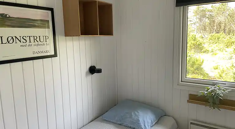 Unik beliggenhed på kæmpe solrig naturgrund 