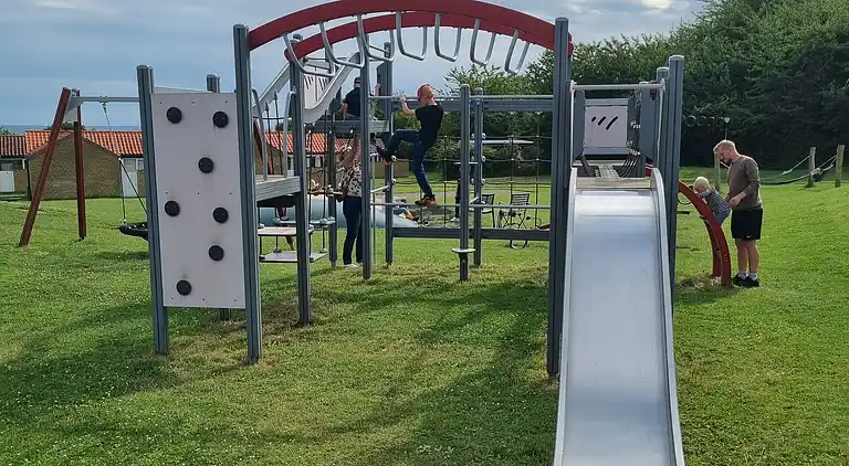 Schönes Ferienhaus in Allinge für 6 Gäste