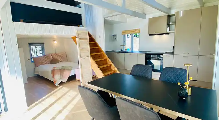 Hyggeligt, lille sommerhus i Hasmark Strand