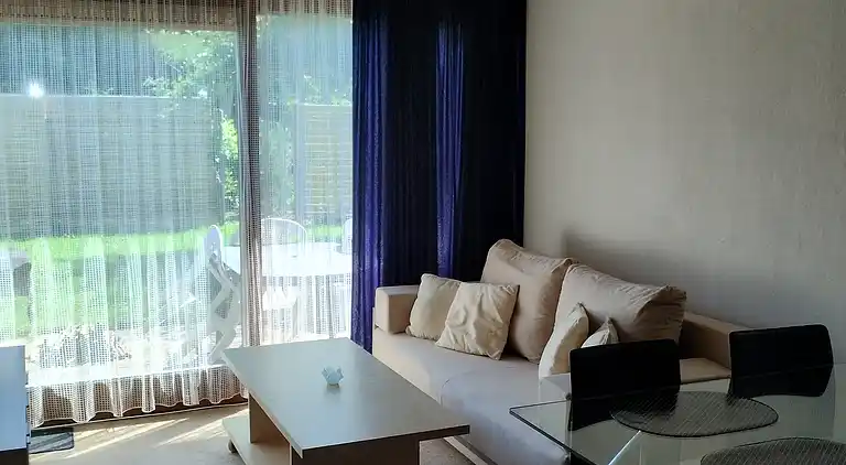 Hyggelig Ferieoase for To 600 m fra strand