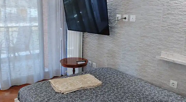 Seafront Apartment With Sea View YR11