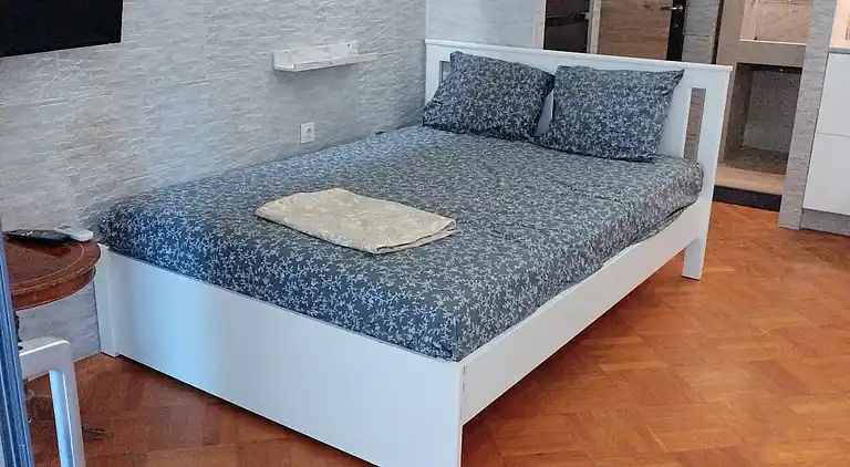 Seafront Apartment With Sea View YR11