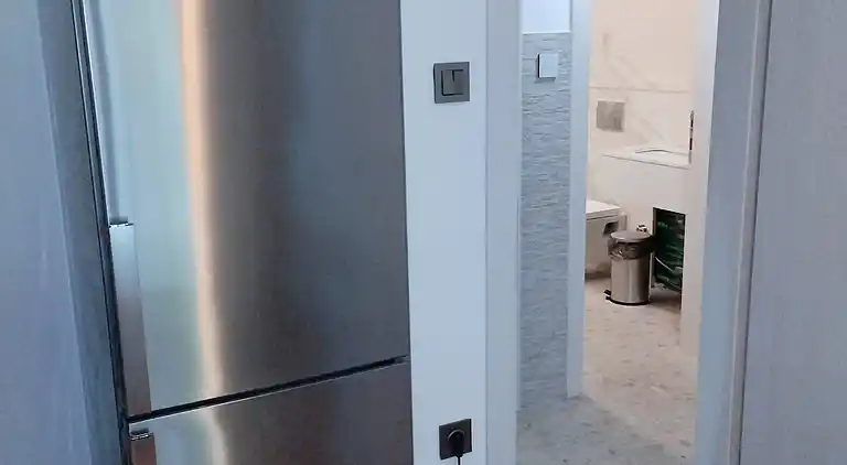 Seafront Apartment With Sea View YR11