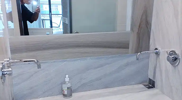 Seafront Apartment With Sea View YR11