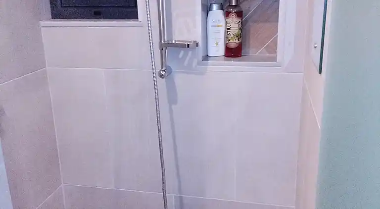 Seafront Apartment With Sea View YR11