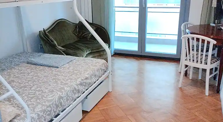 Seafront Apartment With Sea View YR11