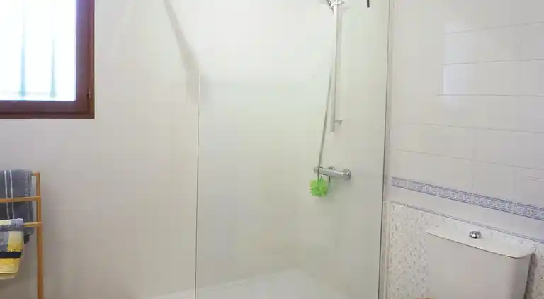 Holiday home in Roaix