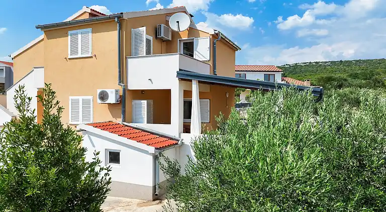 Vakantiehuis in Maslenica