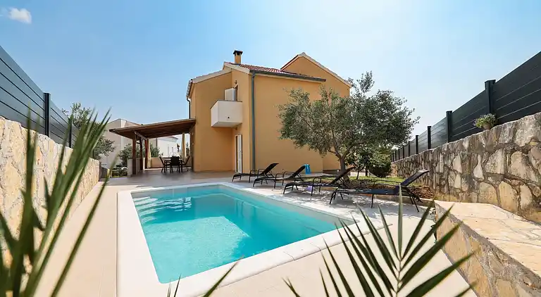 Vakantiehuis in Maslenica