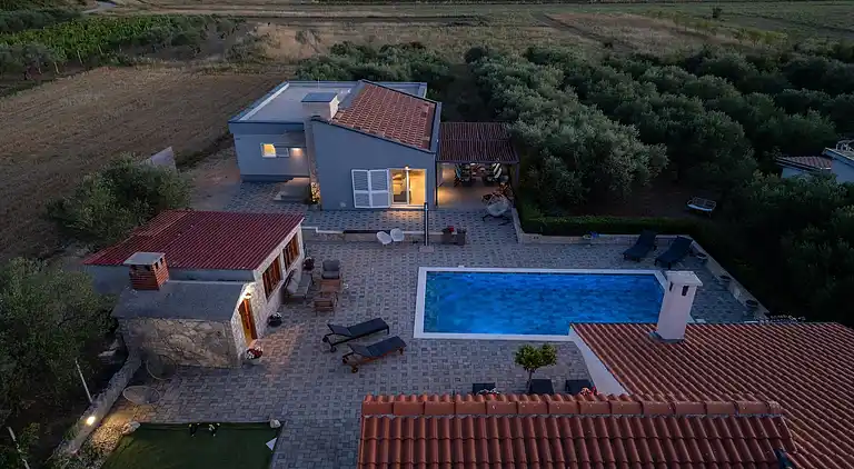 Villa i Polača