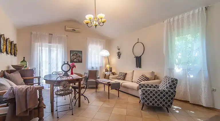 Semesterbostad i Juricani