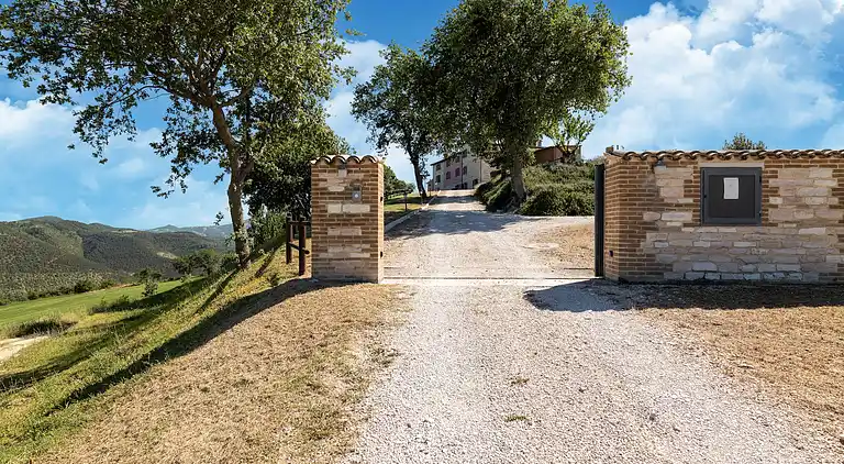 Farm house in Cagli