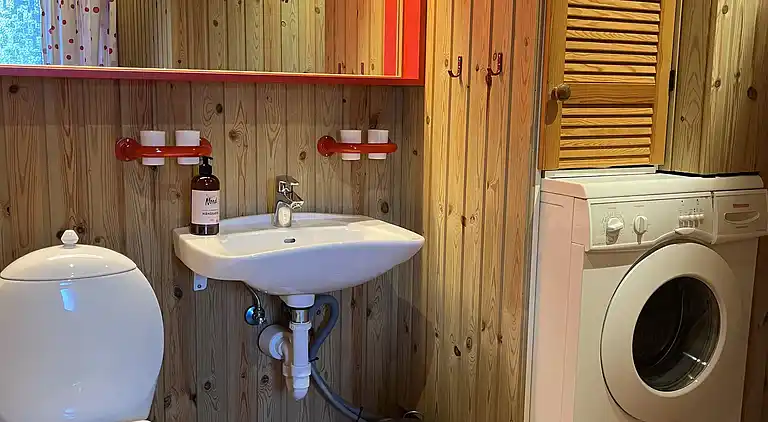 Dejligt  sommerhus tæt på stranden