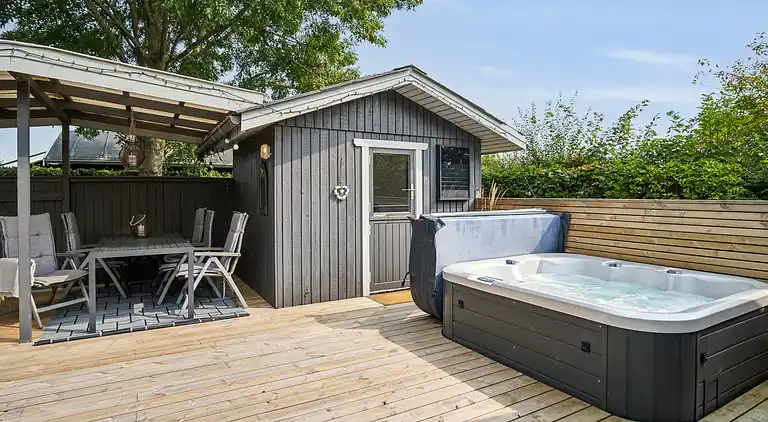 Dejligt sommerhus i Pøt Strandby