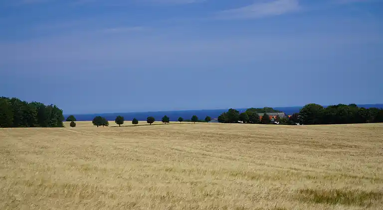 Moderne sommerhus med enestående havudsigt