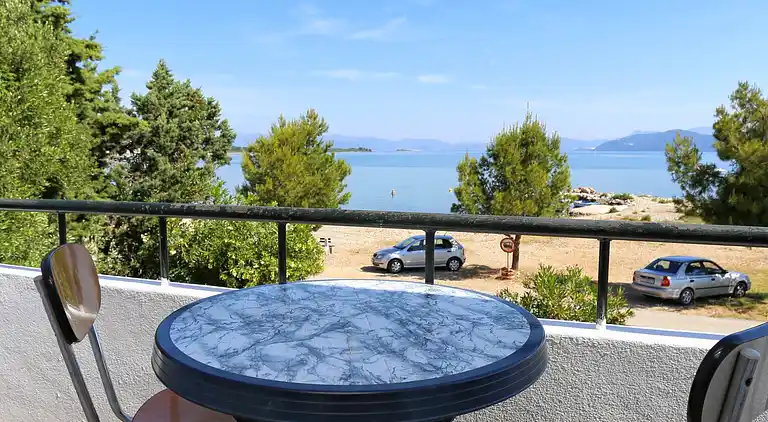 Two bedroom apartment near beach Drače, Pelješac (A-4550-a)