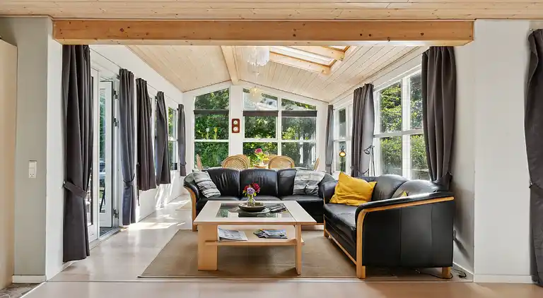 Dejligt sommerhus med kig til Limfjorden