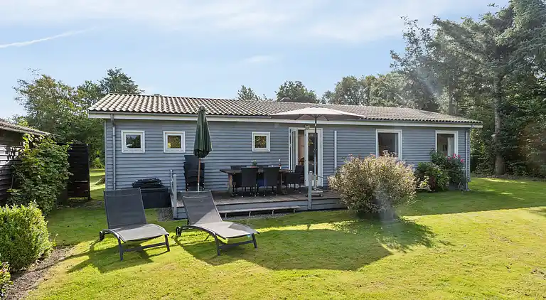 Dejligt sommerhus med kig til Limfjorden