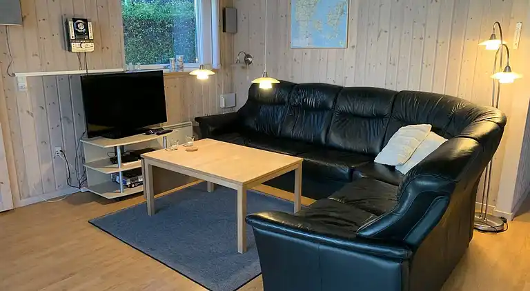 Stort familiehus med smuk udsigt over Venø bugt