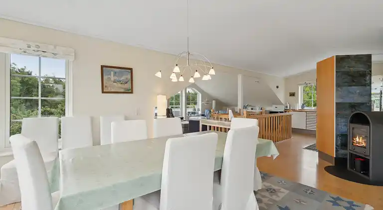 Hyggeligt og lyst sommerhus på Bornholm