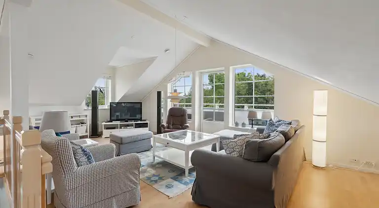 Hyggeligt og lyst sommerhus på Bornholm