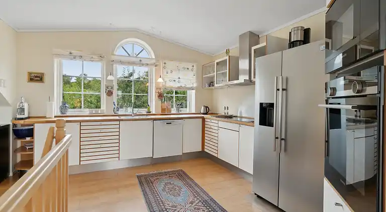 Hyggeligt og lyst sommerhus på Bornholm