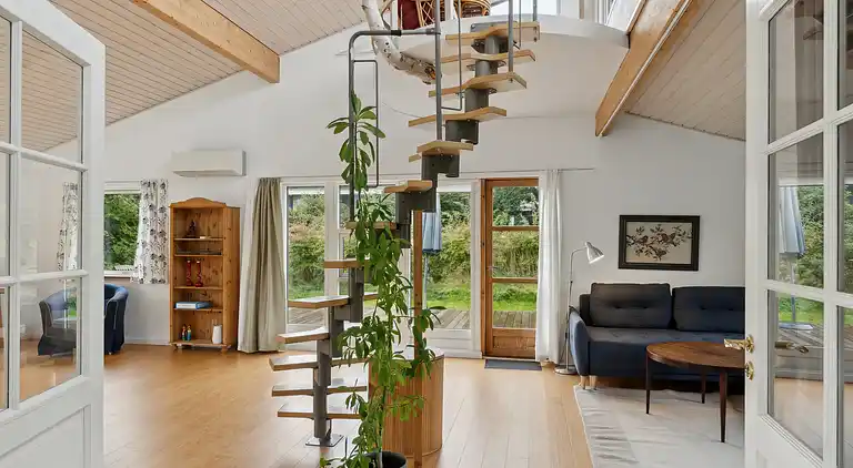Familienfreundliches Haus mit Blick auf den Fjord