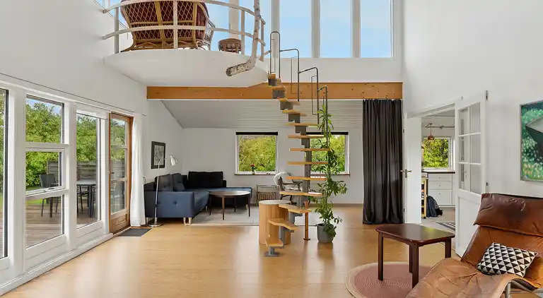 Familienfreundliches Haus mit Blick auf den Fjord