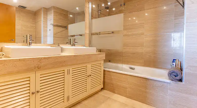 Wonderful apartment with great views