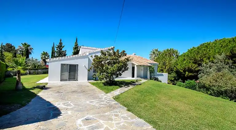GREAT VILLA NEAR BEACH &amp; MARBELLA