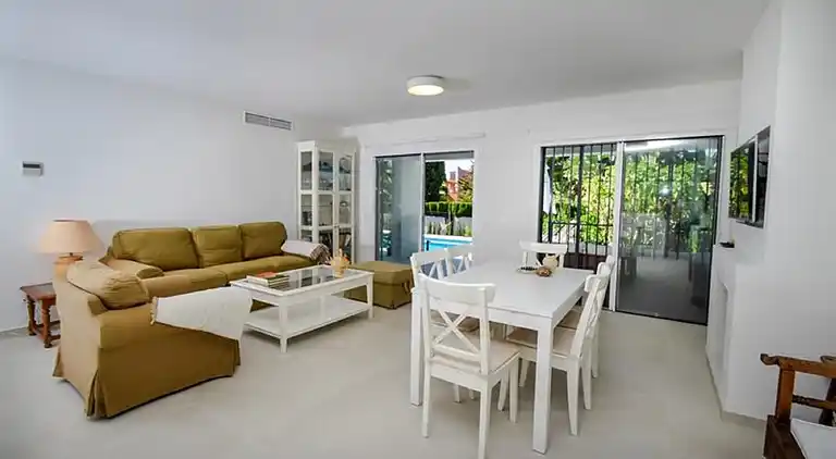 GREAT VILLA NEAR BEACH &amp; MARBELLA