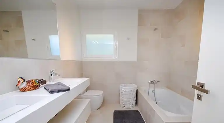 GREAT VILLA NEAR BEACH &amp; MARBELLA