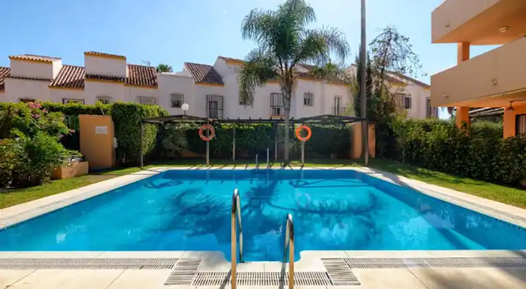 Lejlighed 80 m fra stranden