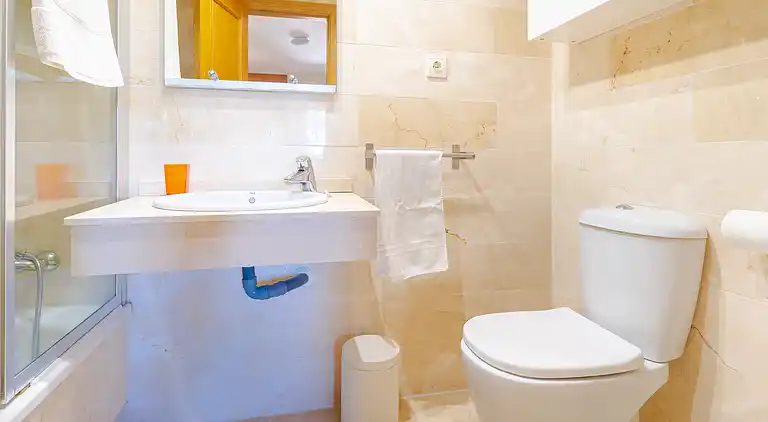 Lejlighed 80 m fra stranden