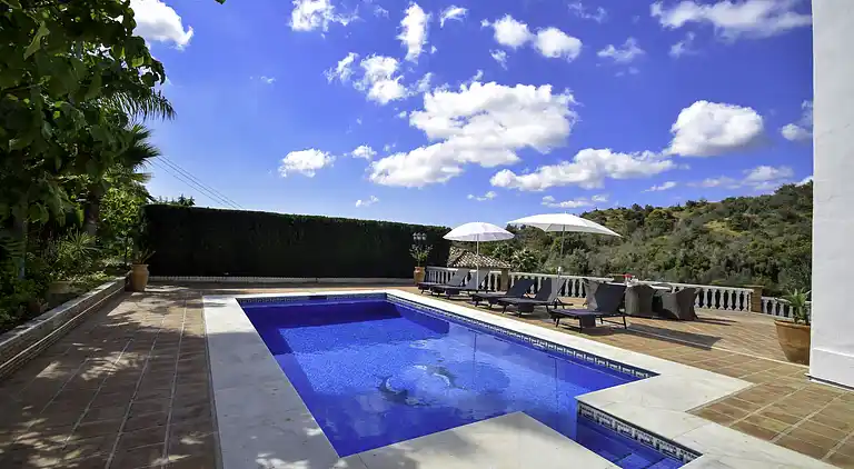 Villa exquise près plage. Pisc. chaufee*