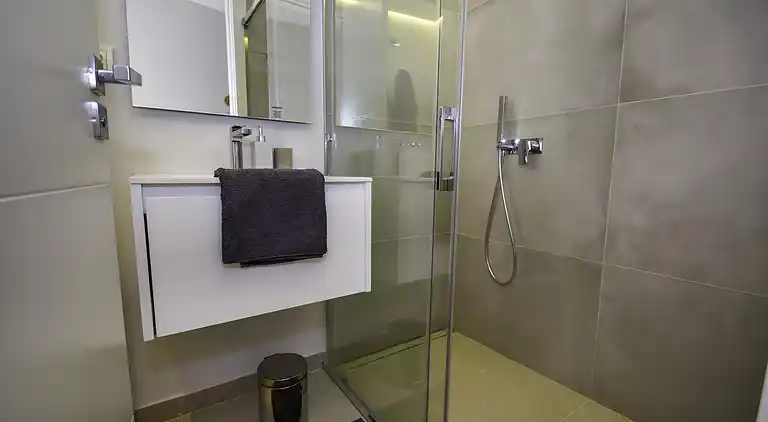 Villa exquise près plage. Pisc. chaufee*