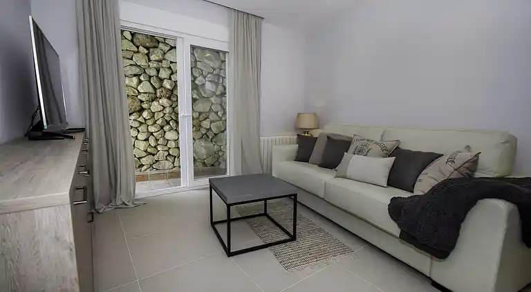 Villa exquise près plage. Pisc. chaufee*