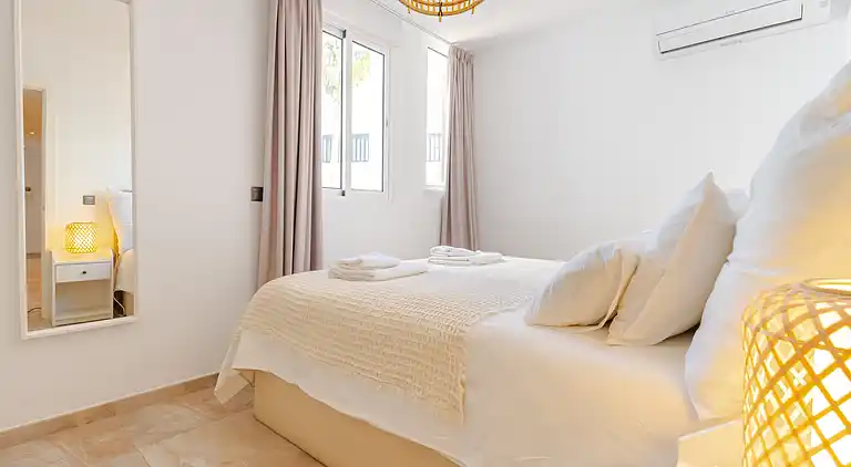 FRONT LINE GOLF APARTMENT.PUERTO BANUS