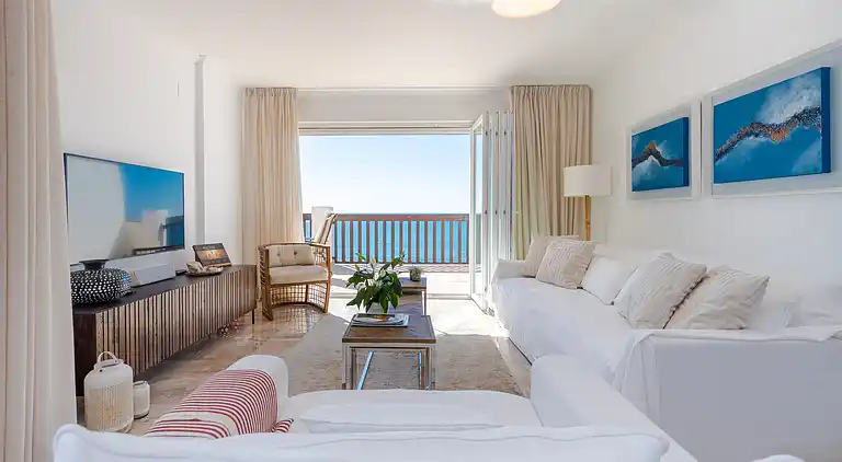 FRONT LINE GOLF APARTMENT.PUERTO BANUS