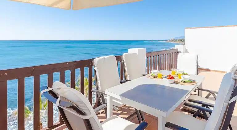 FRONT LINE GOLF APARTMENT.PUERTO BANUS