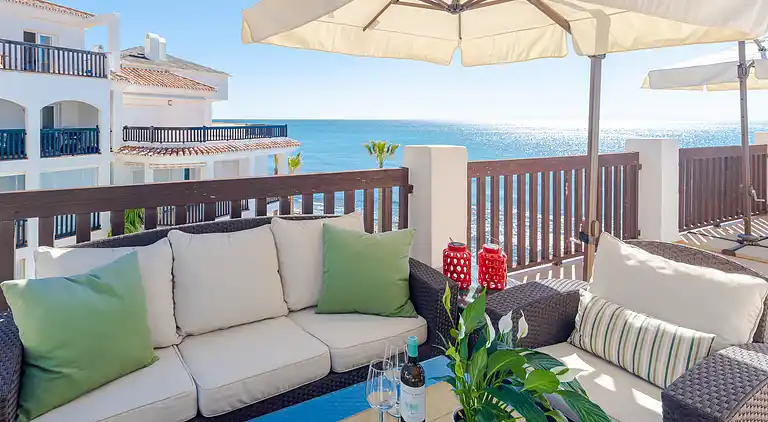 FRONT LINE GOLF APARTMENT.PUERTO BANUS