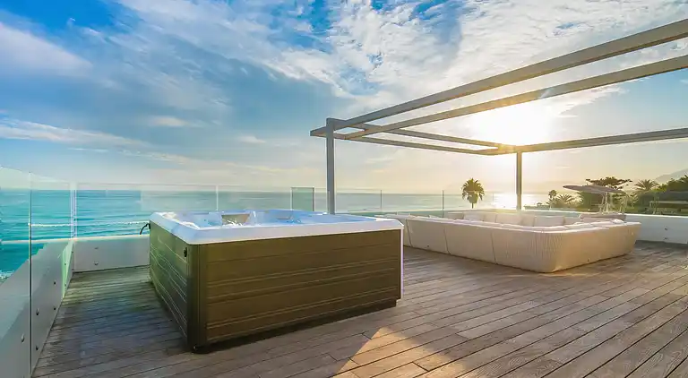 BREATH TAKING FRONT LINE BEACH VILLA