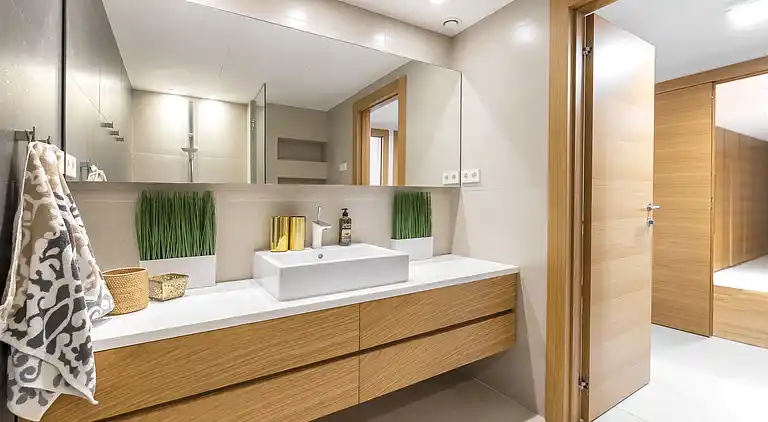 BREATH TAKING FRONT LINE BEACH VILLA