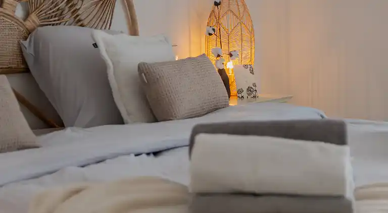 20944 - VIDUNDERLIG VILLA NÆR STRANDEN