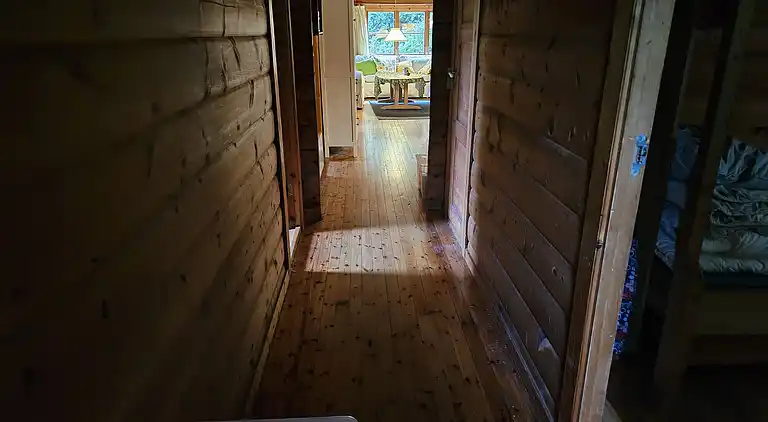 Charmantes, älteres Ferienhaus in der Natur