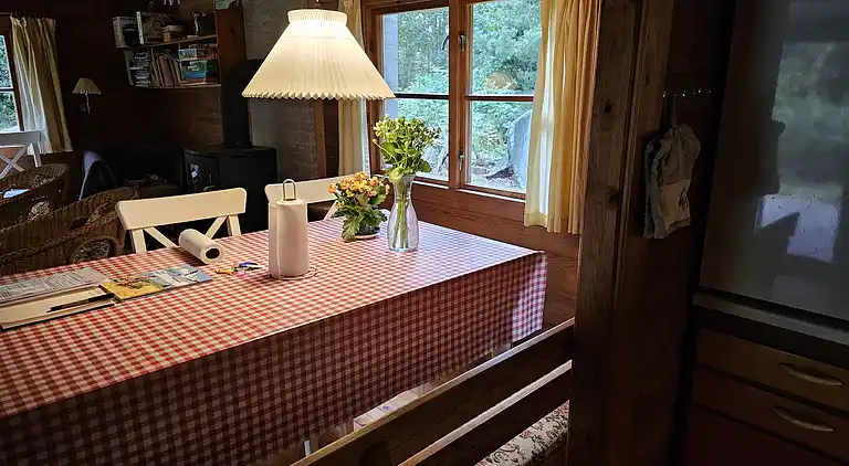 Charmantes, älteres Ferienhaus in der Natur