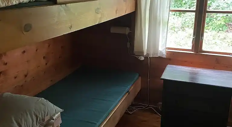 Charmantes, älteres Ferienhaus in der Natur