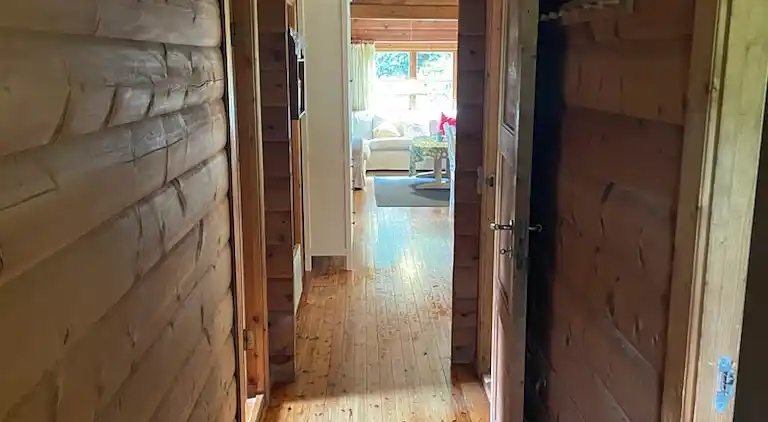 Charmantes, älteres Ferienhaus in der Natur