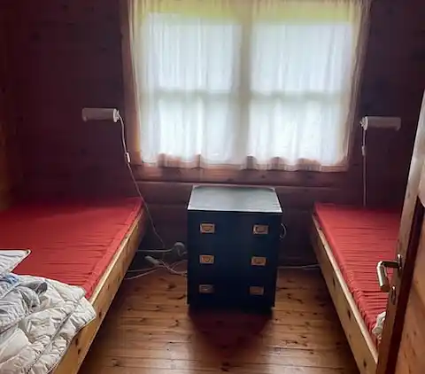 Charmantes, älteres Ferienhaus in der Natur