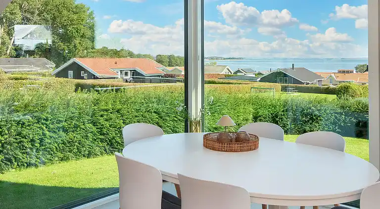 Sommerhus ved Grønninghoved Strand